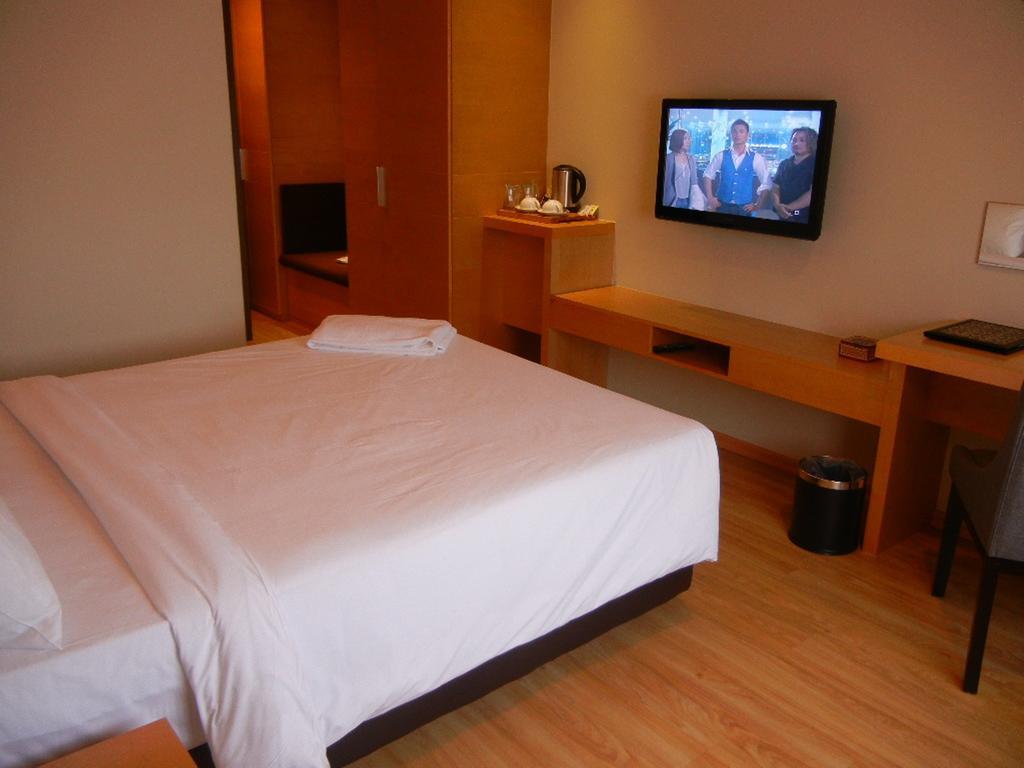 C'Haya Hotel Kota Kinabalu Værelse billede
